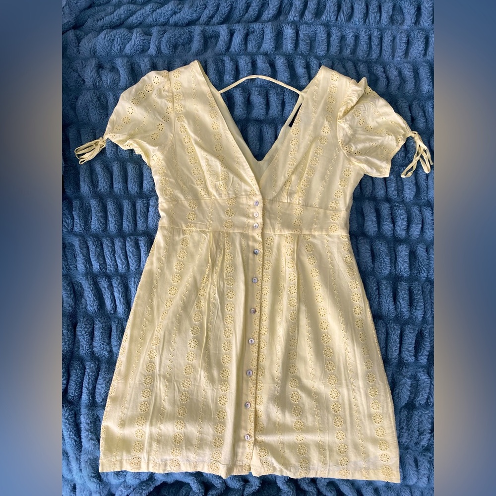 Yellow spring dress
